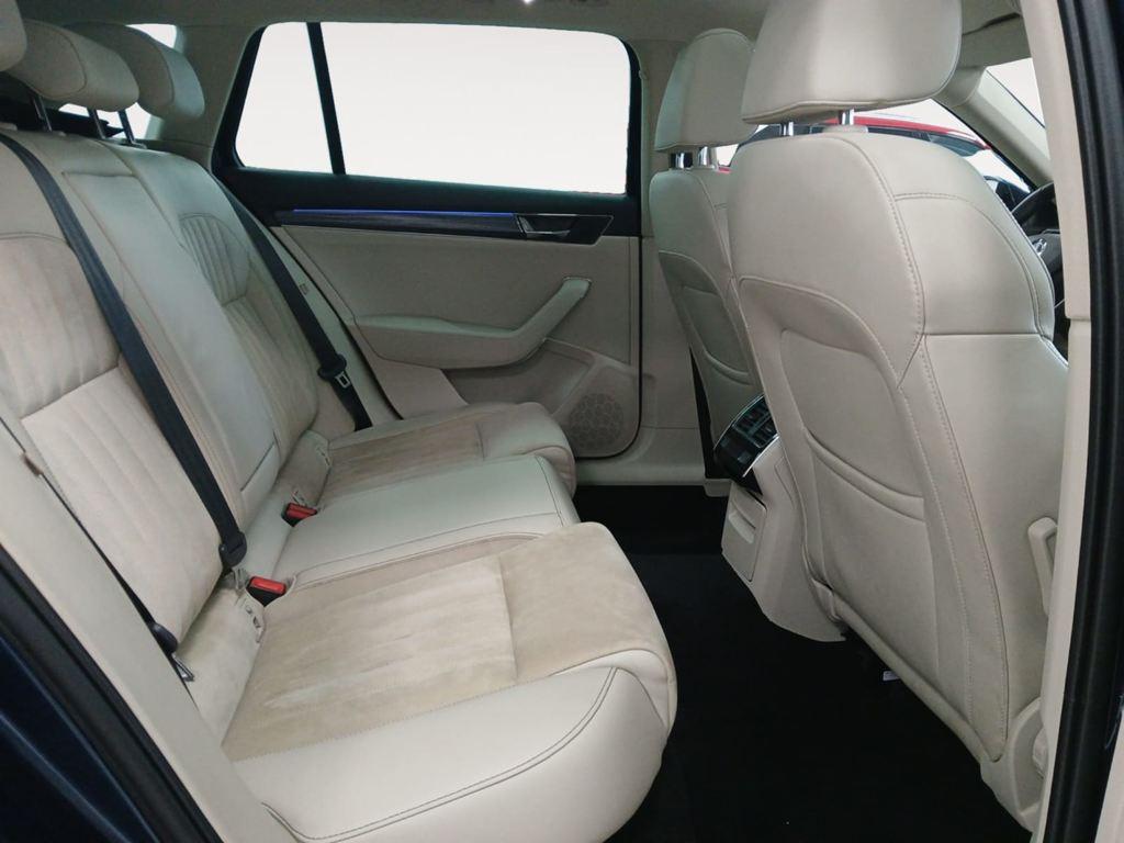 Skoda Superb Combi 1.5 TSI Style 110 kW (150 CV) - 5