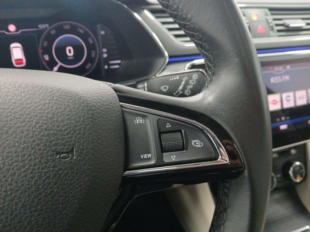 Skoda Superb Combi 1.5 TSI Style 110 kW (150 CV) - 9