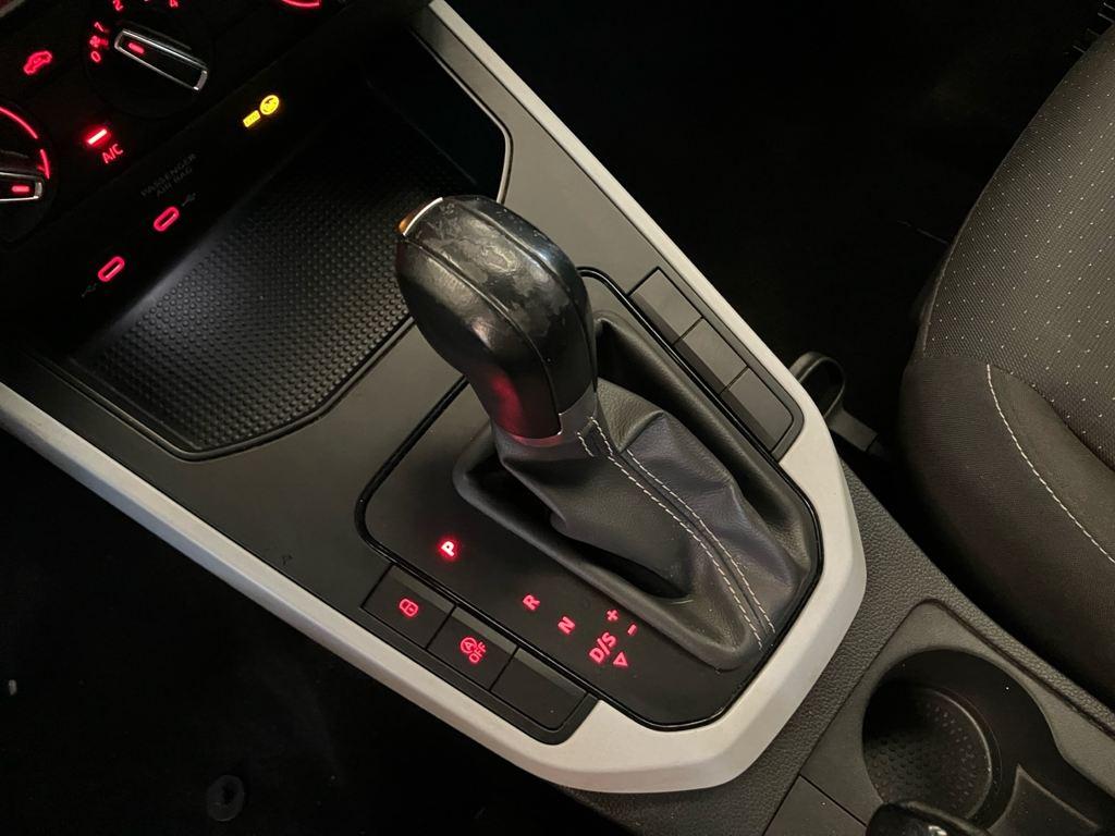 SEAT Arona 1.0 TSI Style XM Edition DSG 81 kW (110 CV) - 12