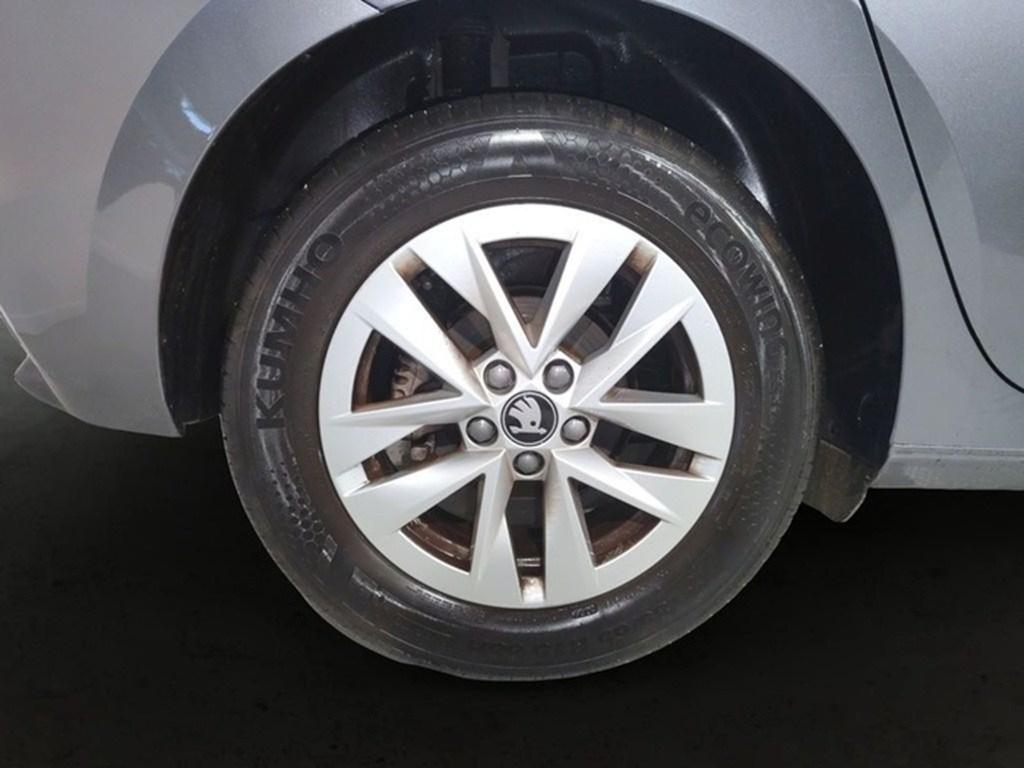 Skoda Fabia 1.0 TSI Selection DSG 85 kW (115 CV) - 7