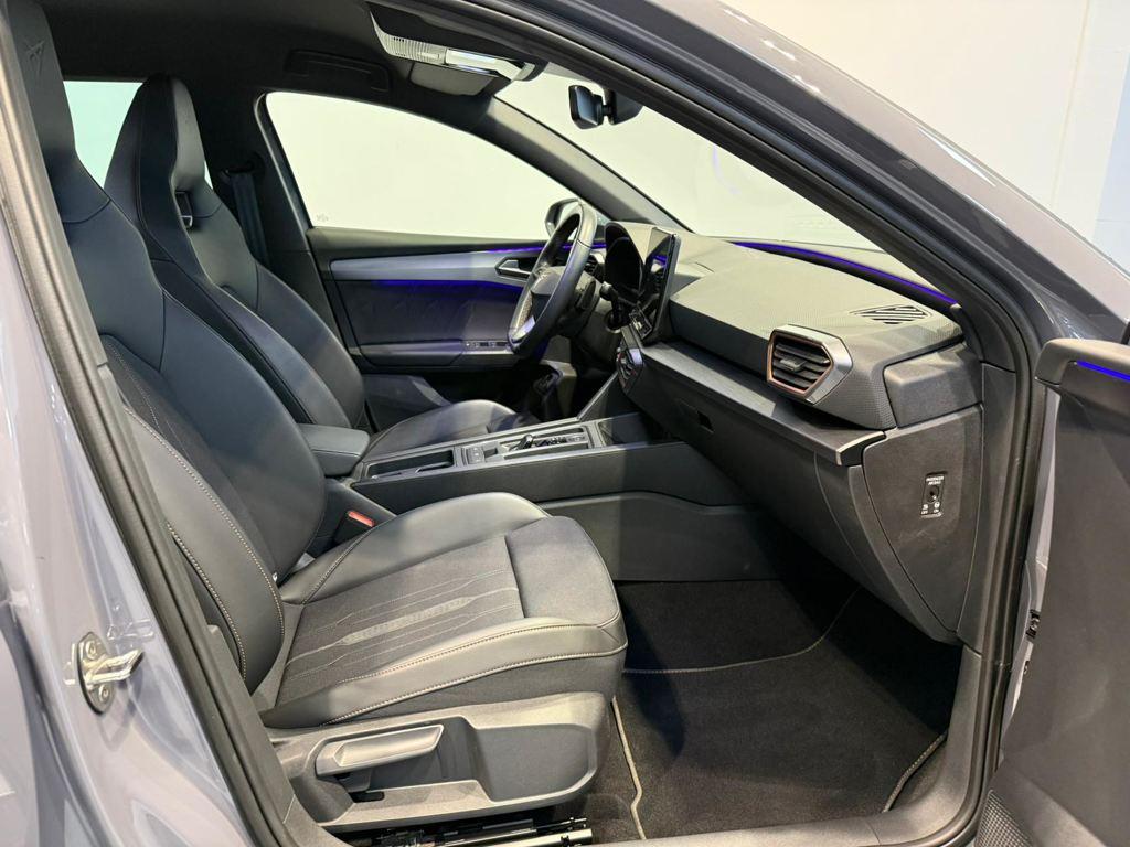 CUPRA Leon Sportstourer 2.0 TSI VZ DSG 221 kW (300 CV) - 4