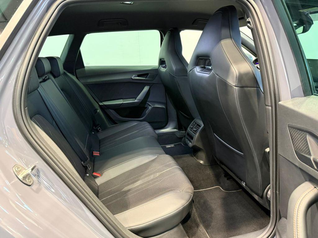 CUPRA Leon Sportstourer 2.0 TSI VZ DSG 221 kW (300 CV) - 5