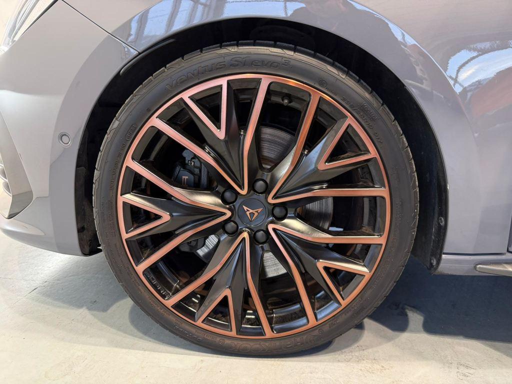 CUPRA Leon Sportstourer 2.0 TSI VZ DSG 221 kW (300 CV) - 7