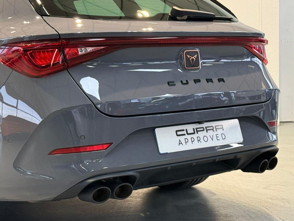 CUPRA Leon Sportstourer 2.0 TSI VZ DSG 221 kW (300 CV) - 12
