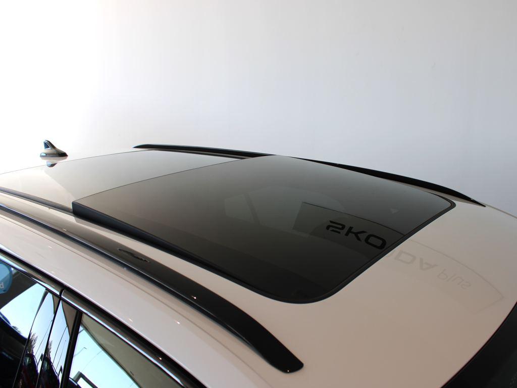 Skoda Octavia Combi 2.0 TSI RS DSG 195 kW (265 CV) - 9