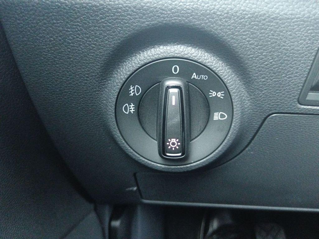 SEAT Ibiza 1.0 MPI Reference Salta 59 kW (80 CV) - 12