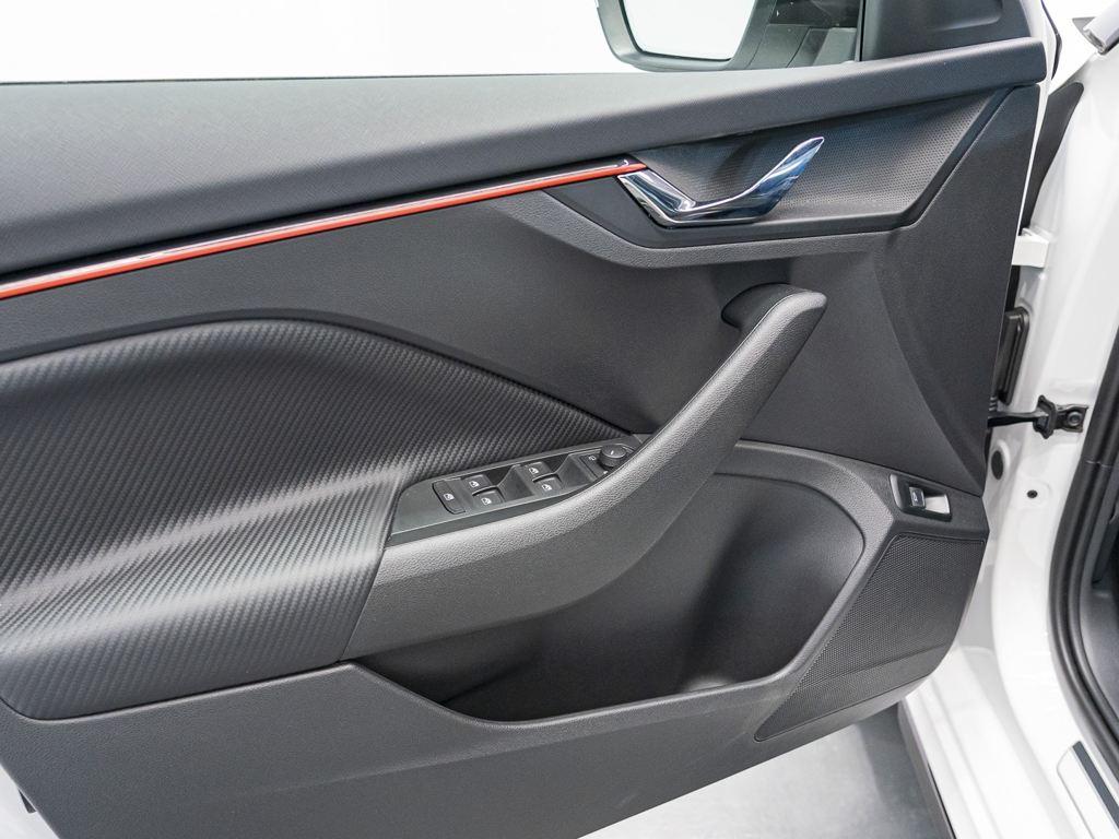 Skoda Kamiq 1.5 TSI Montecarlo DSG 110 kW (150 CV) - 17