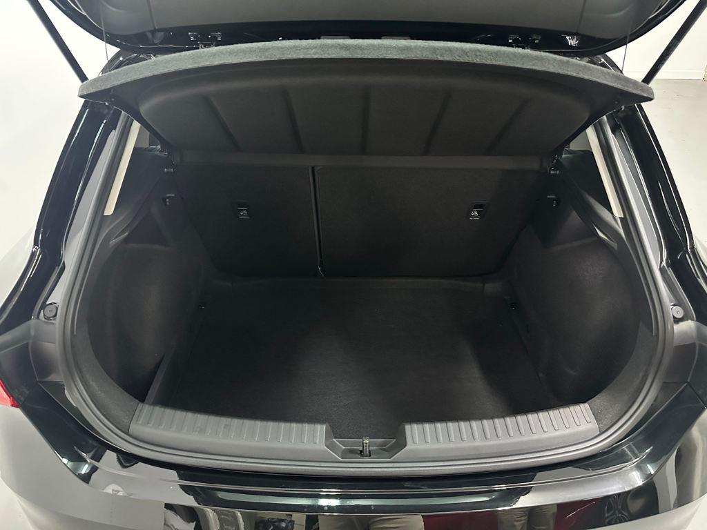 SEAT León 1.5 TSI S&S Style 25 Aniversario 85 kW (116 CV) - 6