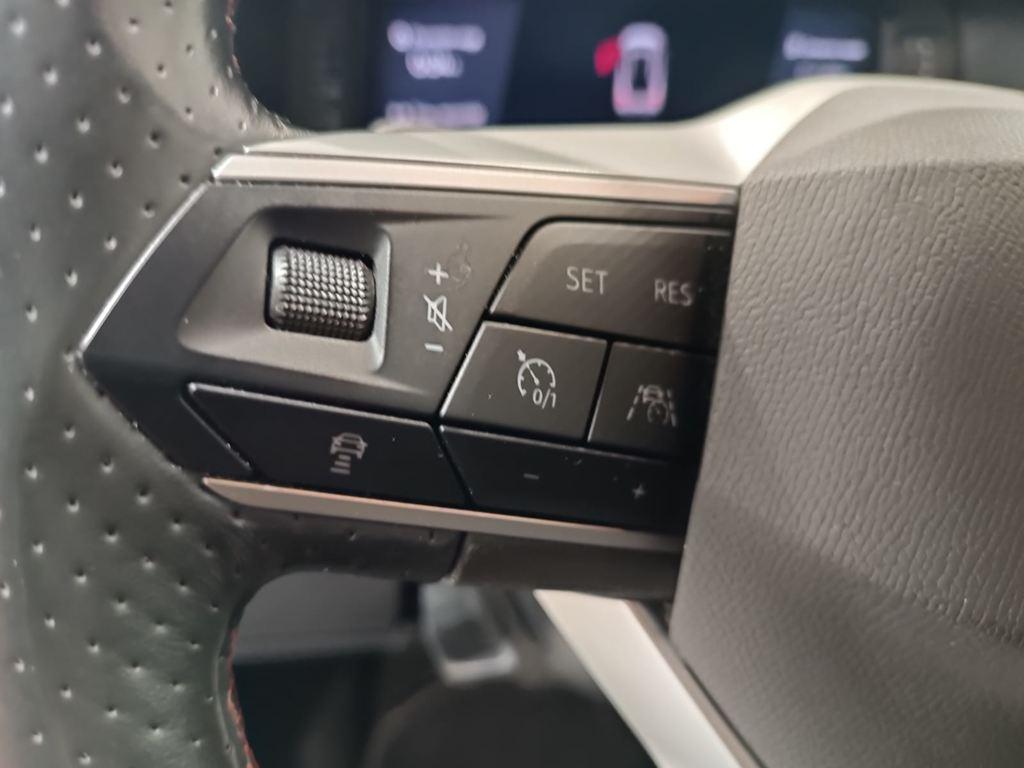 SEAT Arona 1.0 TSI S&S FR Plus 81 kW (110 CV) - 11