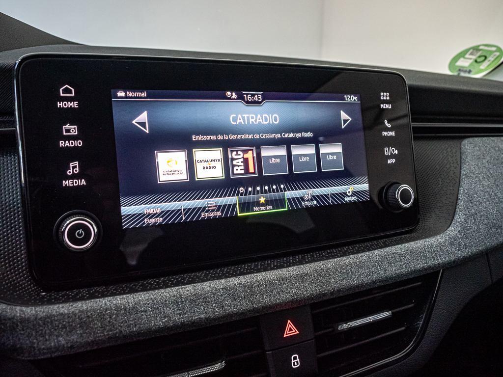 Skoda Kamiq 1.0 TSI Selection DSG 85 kW (115 CV) - 17