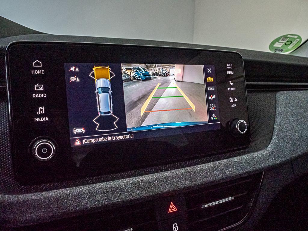 Skoda Kamiq 1.0 TSI Selection DSG 85 kW (115 CV) - 18