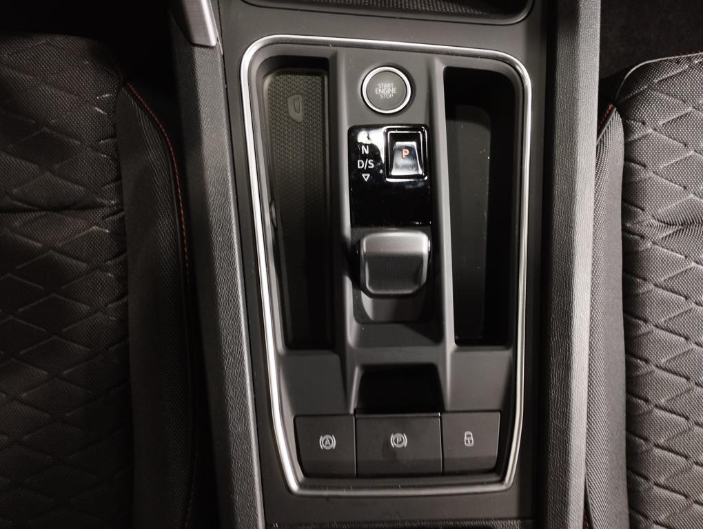 SEAT León 1.5 TSI e-Hybrid FR XM DSG 150 kW (204 CV) - 13