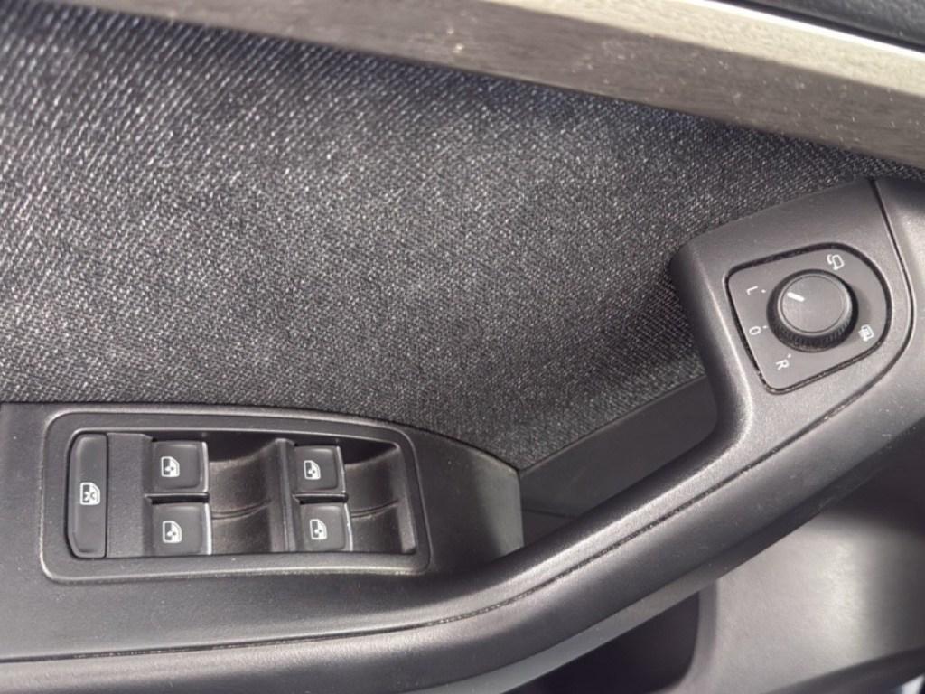 SEAT Ateca 1.5 TSI X-Perience XM 110 kW (150 CV) - 8