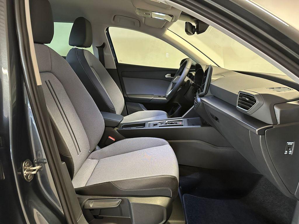 SEAT León ST 1.5 eTSI Style 25 Aniversario DSG 85 kW (116 CV) - 4