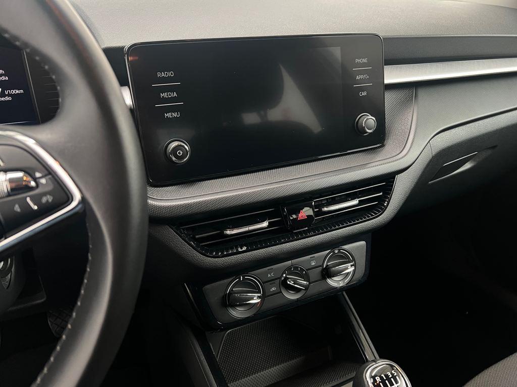 Skoda Fabia 1.0 TSI Selection 70 kW (95 CV) - 12