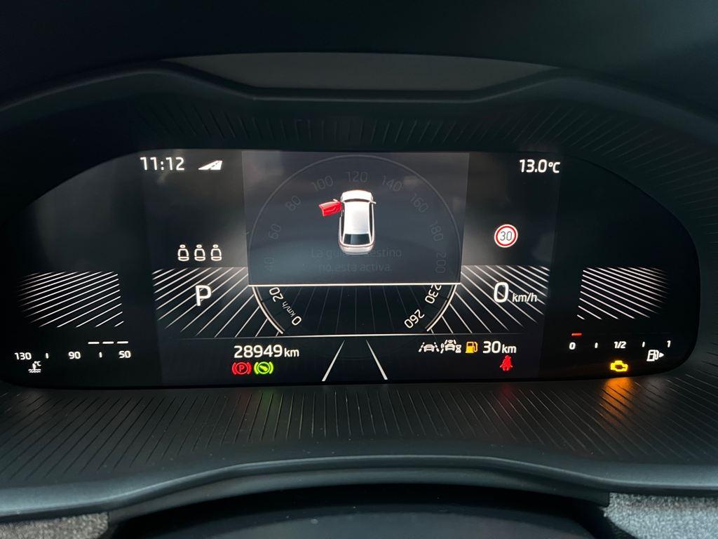 Skoda Scala 1.0 TSI Selection DSG 85 kW (115 CV) - 11