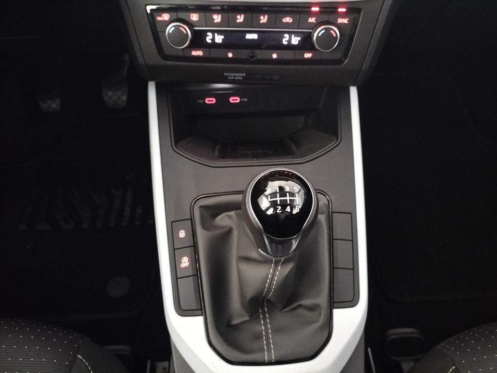 SEAT Arona 1.0 TSI Style Special Edition 85 kW (115 CV) - 8