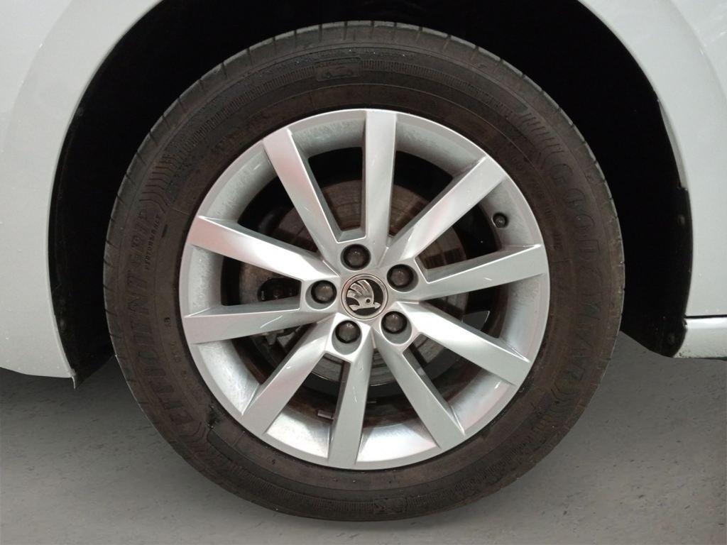 Skoda Scala 1.0 TSI Active 81 kW (110 CV) - 7