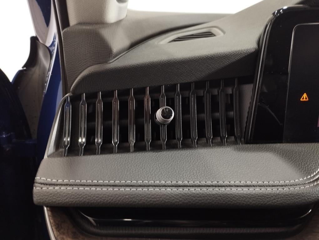 Skoda Superb 2.0 TDI Laurin&Klement 4X4 DSG 142 kW (193 CV) - 10