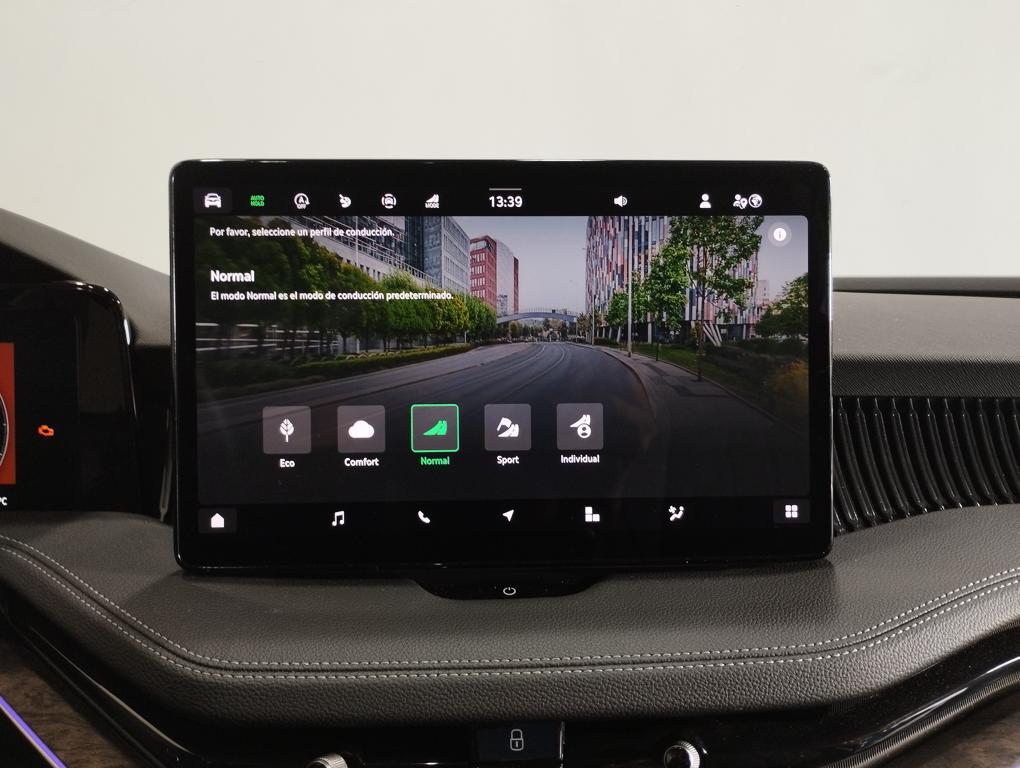 Skoda Superb 2.0 TDI Laurin&Klement 4X4 DSG 142 kW (193 CV) - 12