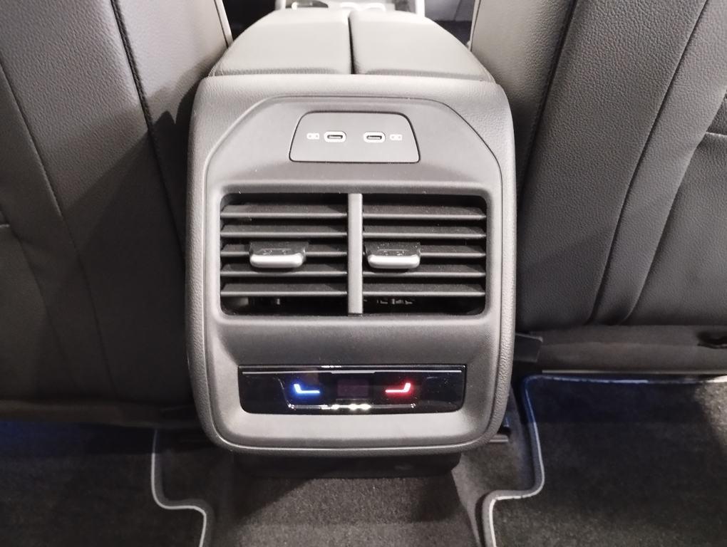 Skoda Superb 2.0 TDI Laurin&Klement 4X4 DSG 142 kW (193 CV) - 16