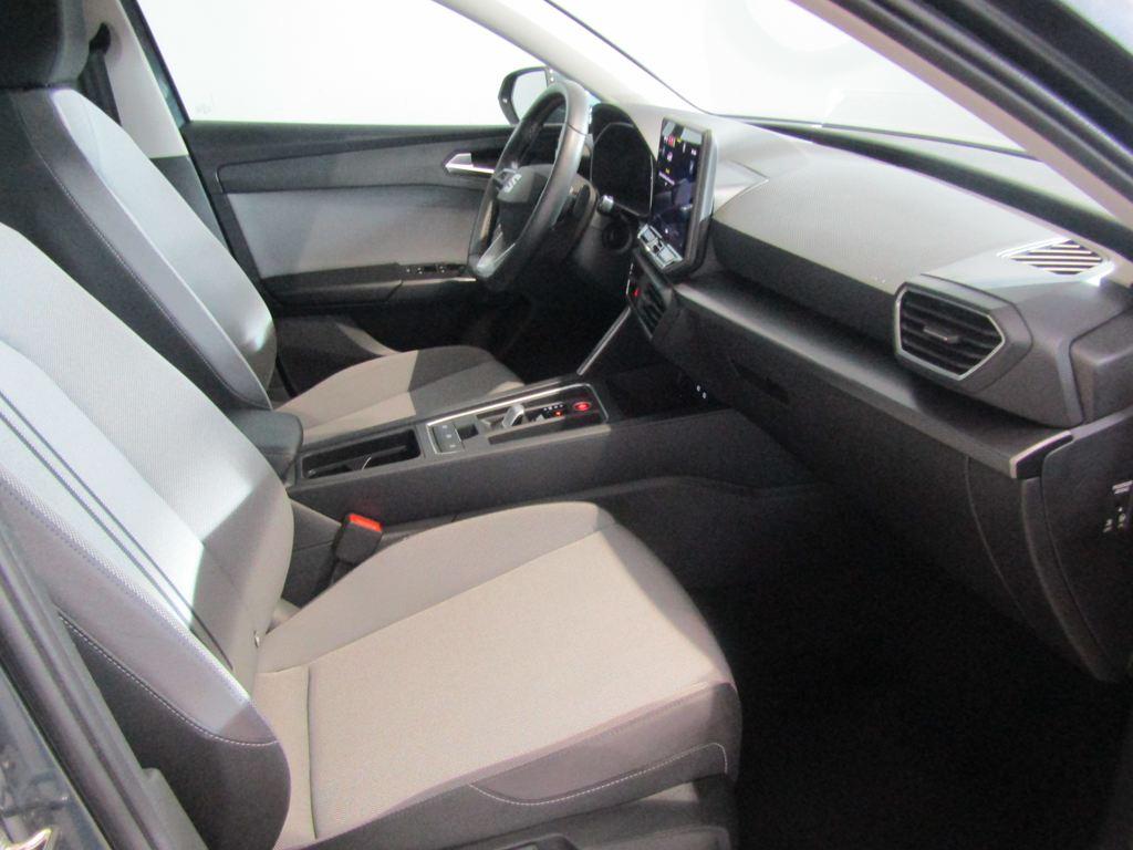 SEAT León 1.5 eTSI Style 25 Aniversario DSG 85 kW (116 CV) - 4