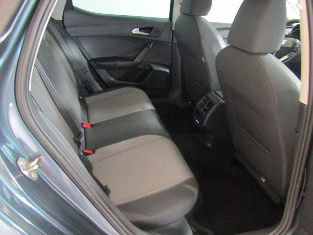 SEAT León 1.5 eTSI Style 25 Aniversario DSG 85 kW (116 CV) - 5
