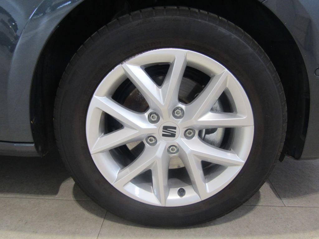 SEAT León 1.5 eTSI Style 25 Aniversario DSG 85 kW (116 CV) - 7