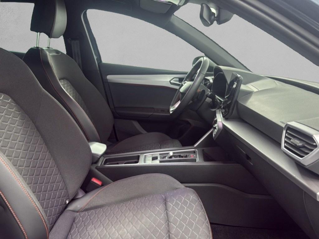 SEAT León 1.0 eTSI S&S FR DSG 81 kW (110 CV) - 4