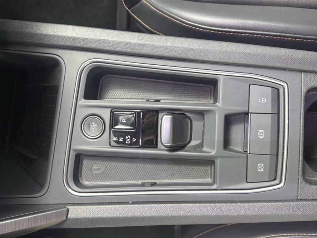 CUPRA Formentor 1.4 e-Hybrid DSG 150 kW (204 CV) - 10