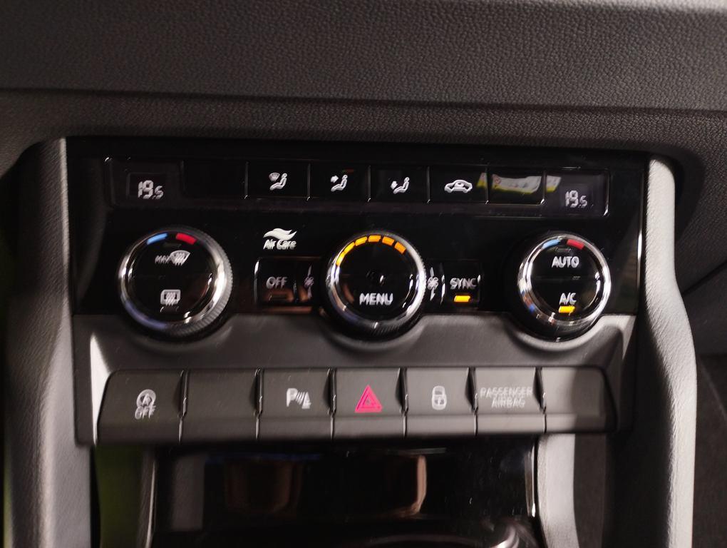 Skoda Karoq 1.5 TSI ACT Sportline DSG 110 kW (150 CV) - 17