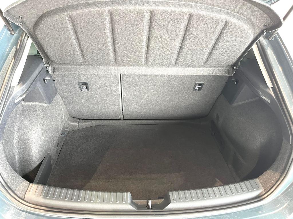 SEAT León 1.5 eTSI Style 25 Aniversario DSG 85 kW (116 CV) - 6