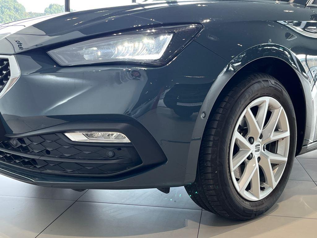 SEAT León 1.5 eTSI Style 25 Aniversario DSG 85 kW (116 CV) - 16