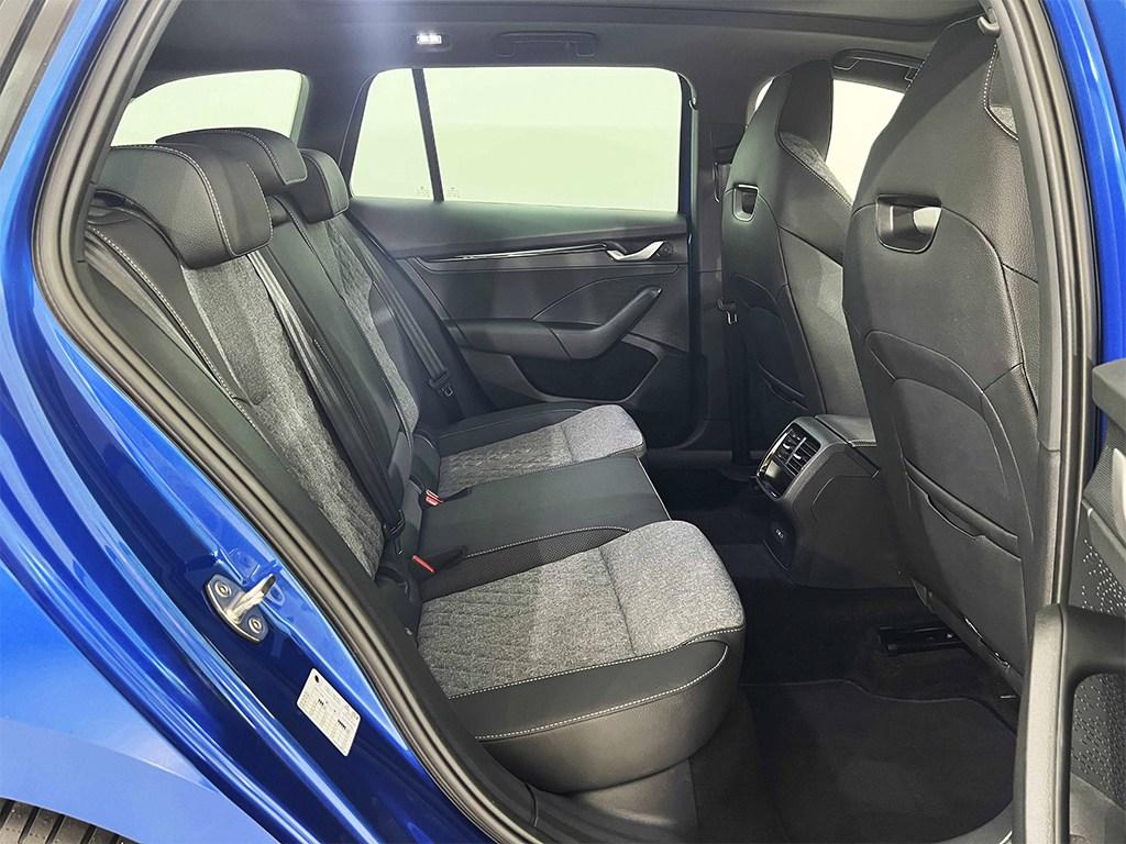 Skoda Octavia Combi 2.0 TDI Sportline DSG 110 kW (150 CV) - 5