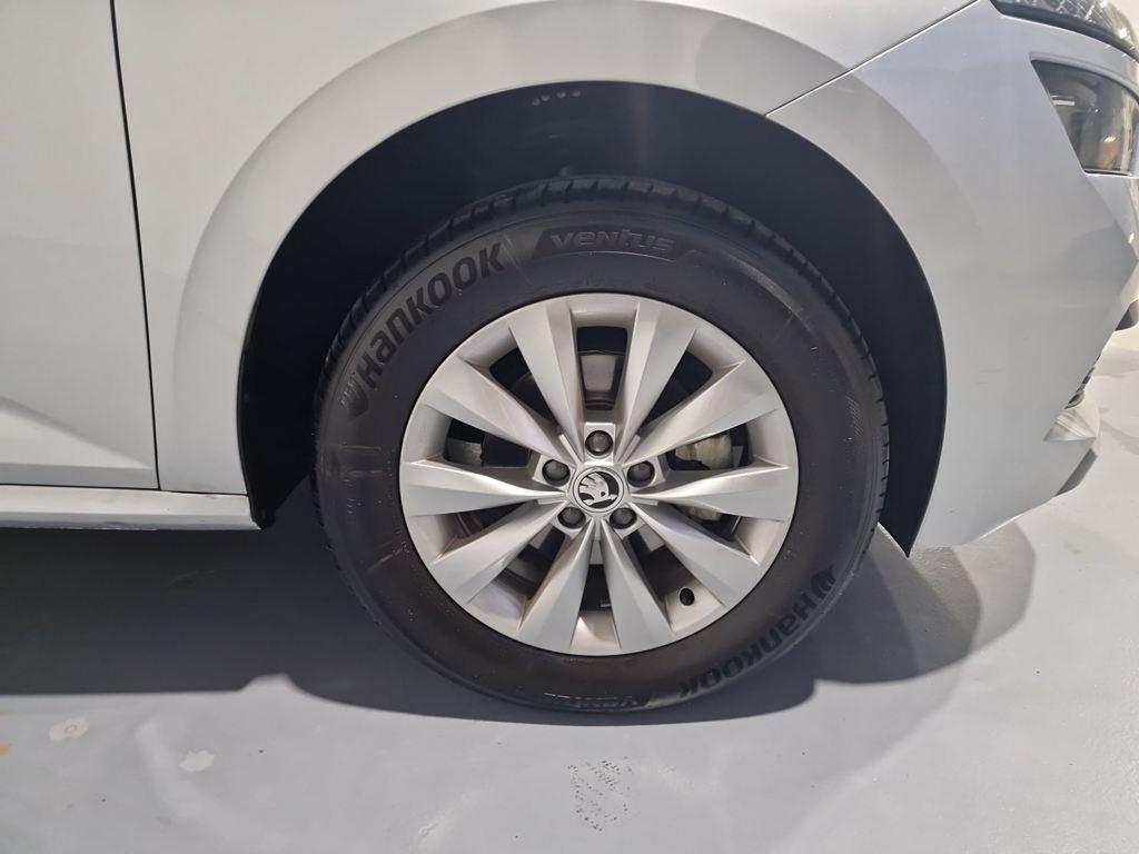 Skoda Kamiq 1.0 TSI Ambition DSG 81 kW (110 CV) - 7