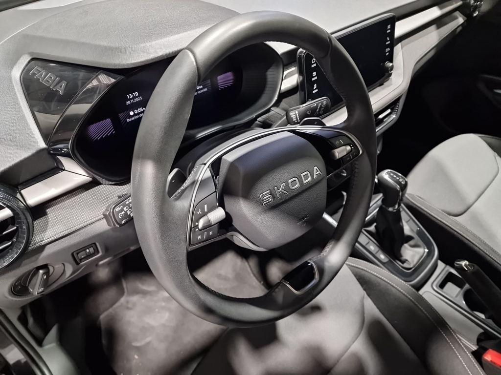 Skoda Fabia 1.0 TSI Selection DSG 85 kW (115 CV) - 8