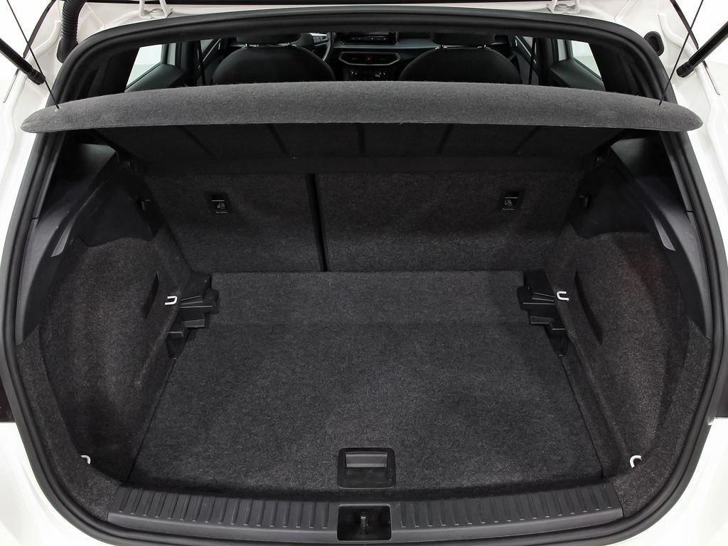 SEAT Arona 1.0 TSI S&S Xperience XS 81 kW (110 CV) - 6