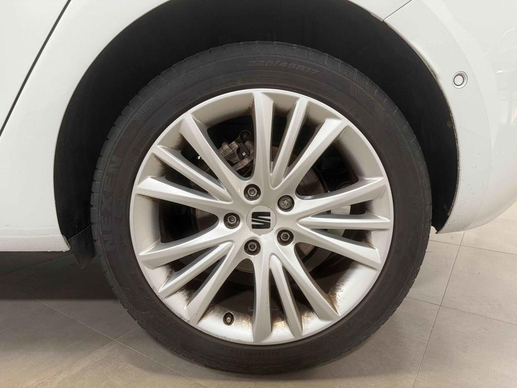 SEAT León 1.5 TSI S&S Style 25 Aniversario 85 kW (116 CV) - 7