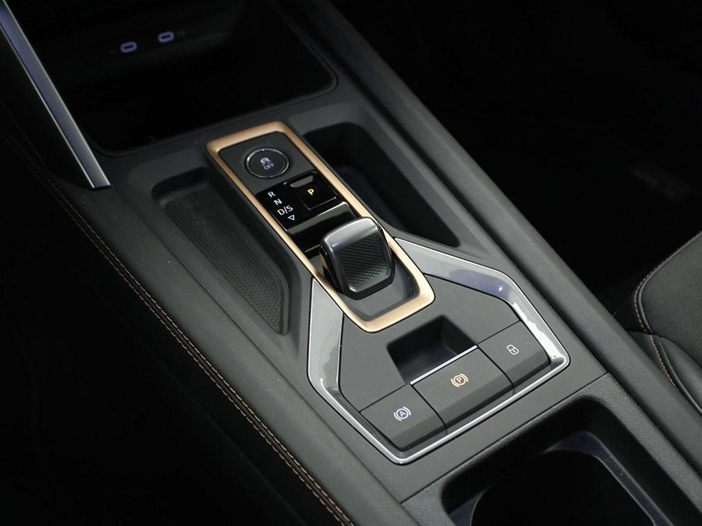 CUPRA León 1.5 eTSI DSG 110 kW (150 CV) - 9