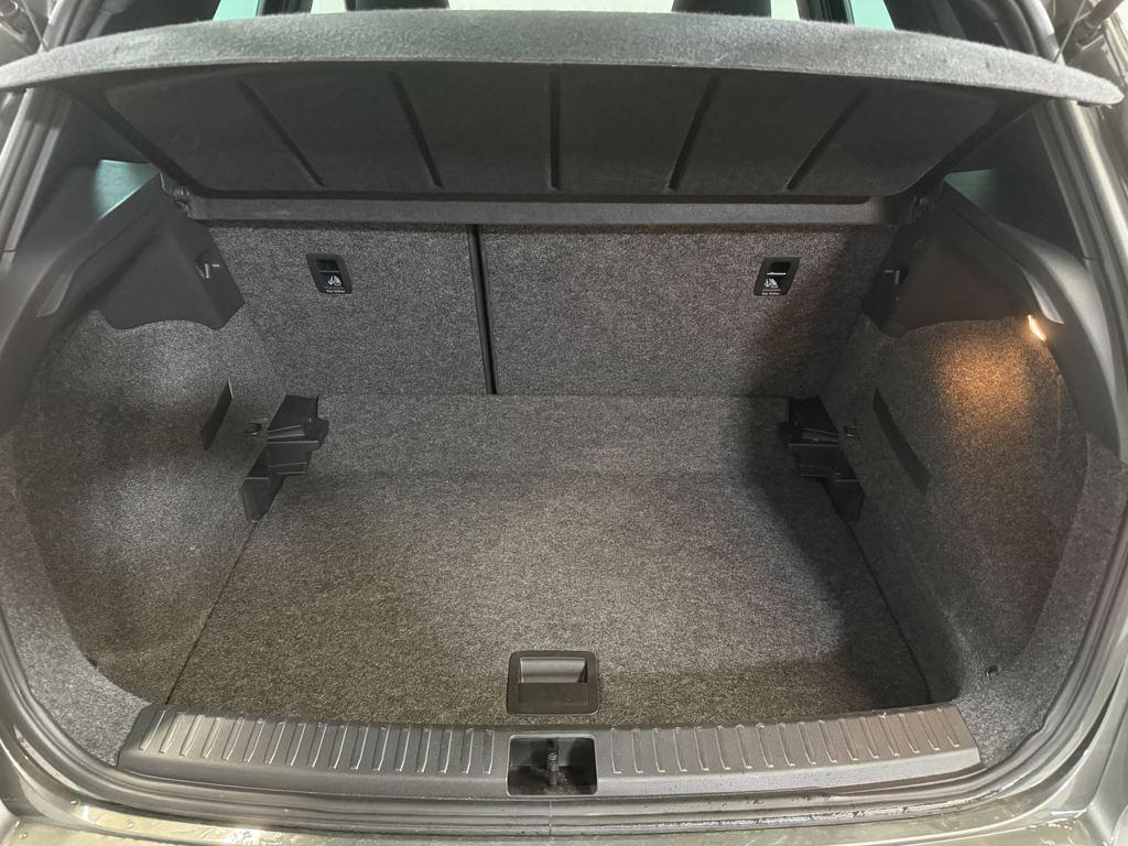 SEAT Arona 1.0 TSI S&S Xperience XM 85 kW (115 CV) - 6