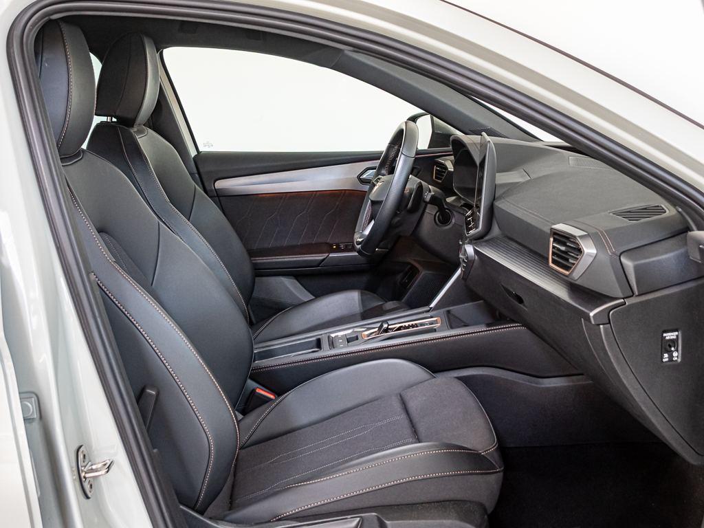 CUPRA Leon Sportstourer 1.5 eTSI DSG 110 kW (150 CV) - 4