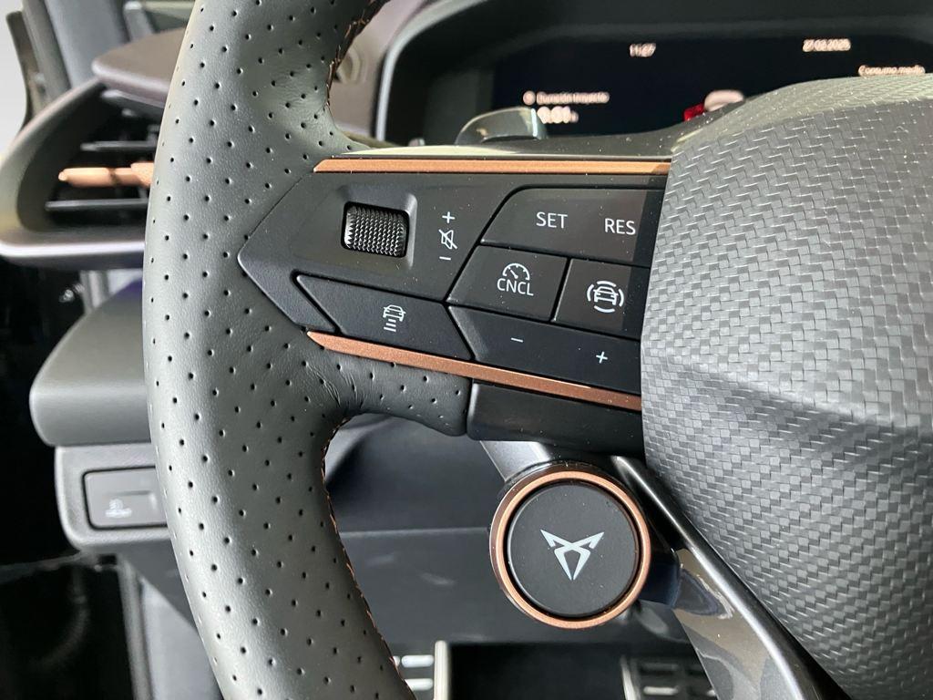 CUPRA Terramar 1.5 e-Hybrid Americas Cup VZ DSG 200 kW (272 CV) - 8