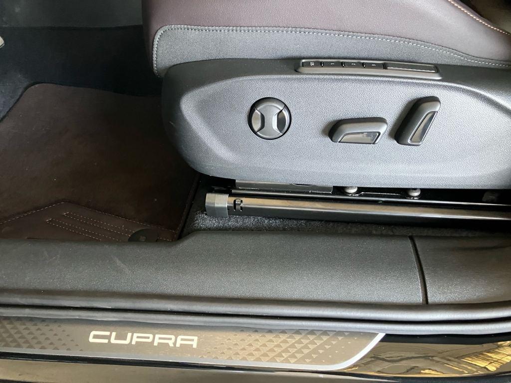 CUPRA Terramar 1.5 e-Hybrid Americas Cup VZ DSG 200 kW (272 CV) - 14