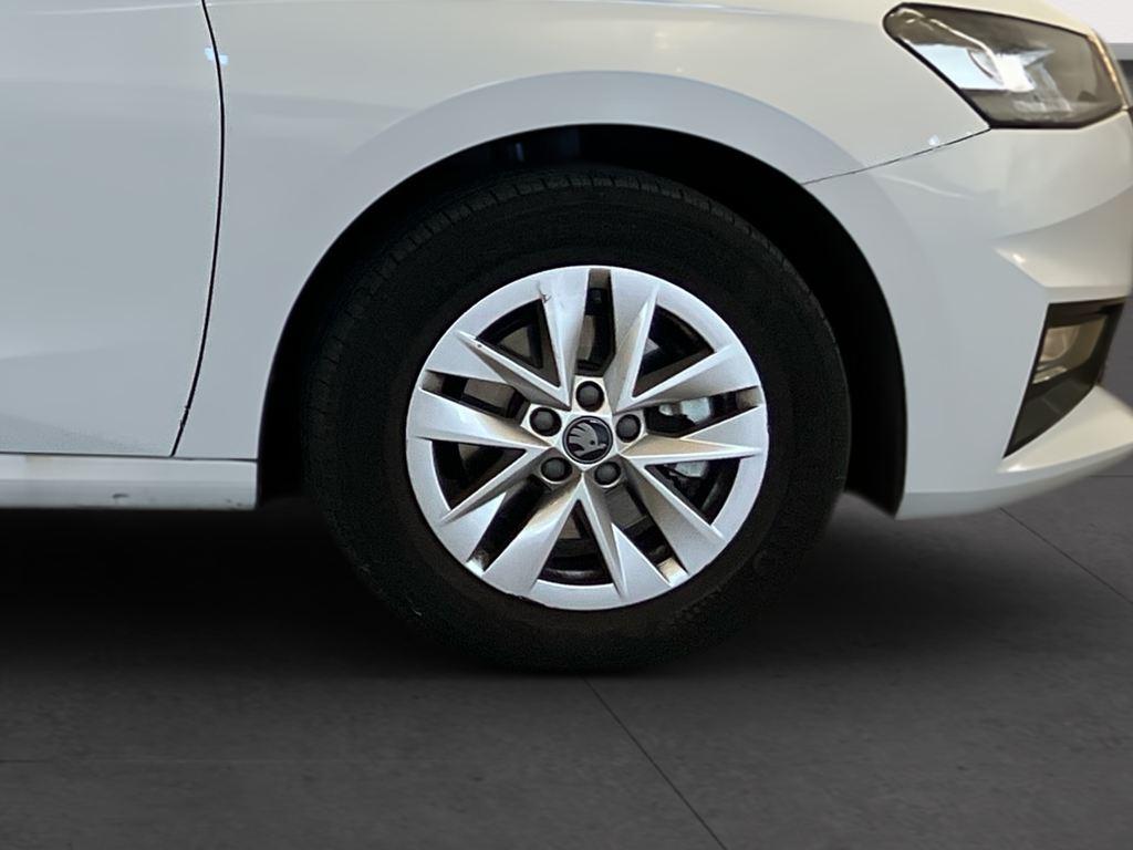 Skoda Fabia 1.0 TSI Selection DSG 85 kW (115 CV) - 7