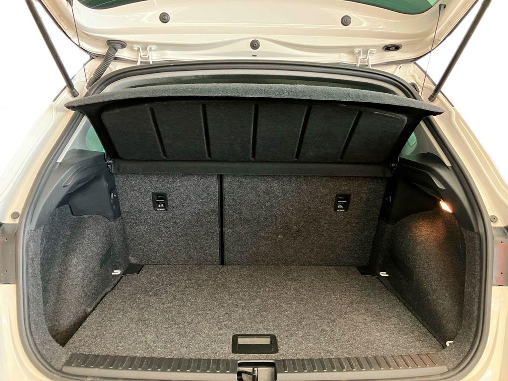 SEAT Arona 1.0 TSI Style Special Edition 85 kW (115 CV) - 6