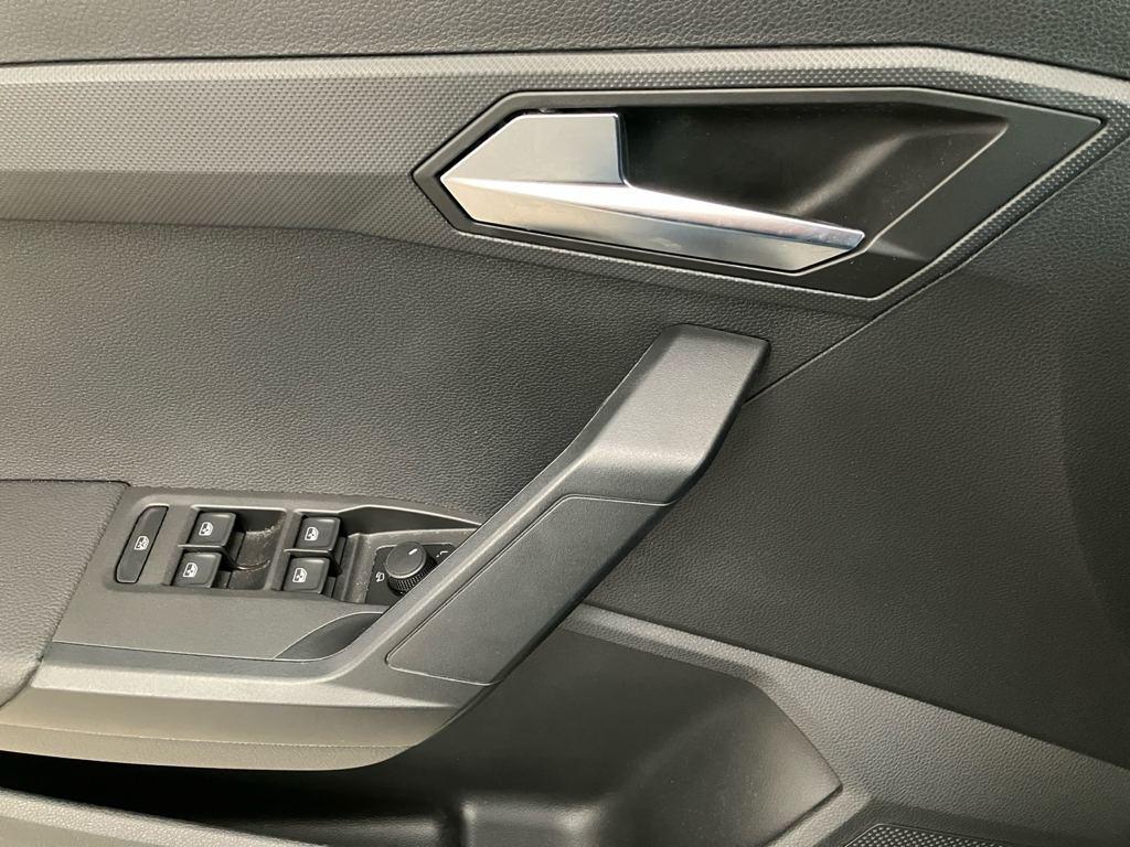 SEAT Arona 1.0 TSI Style Special Edition 85 kW (115 CV) - 12