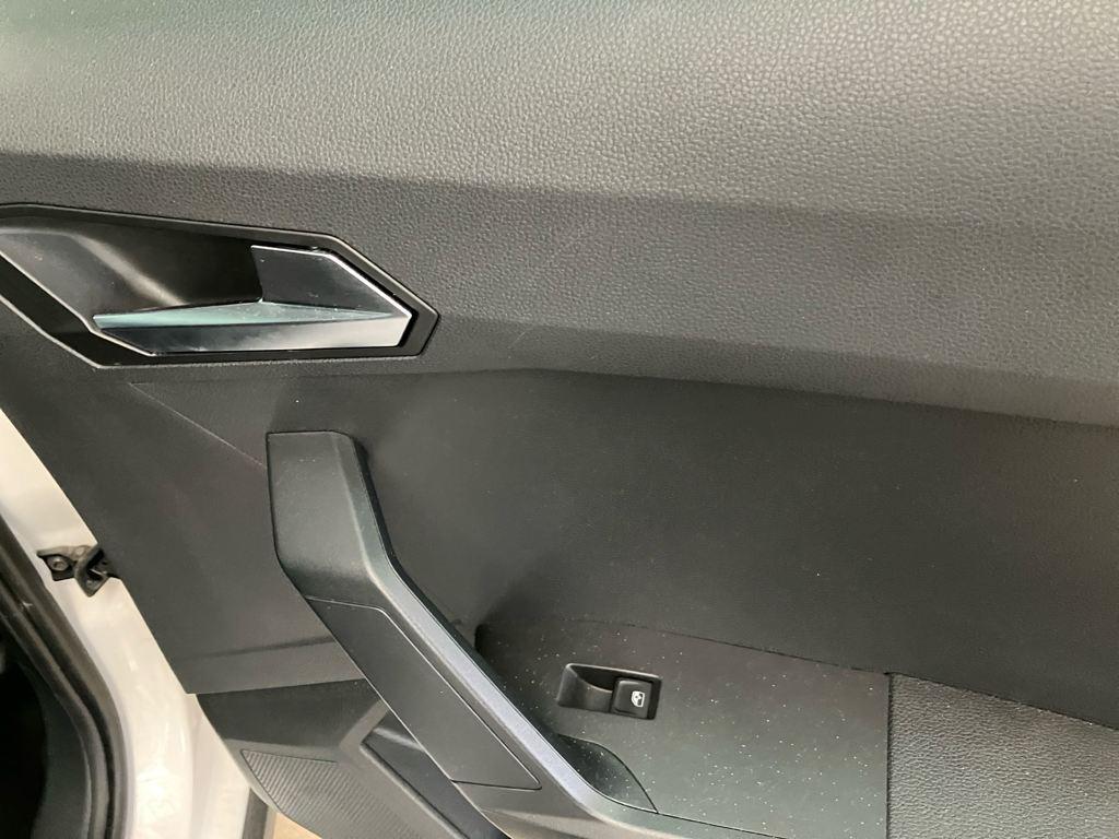 SEAT Arona 1.0 TSI Style Special Edition 85 kW (115 CV) - 16