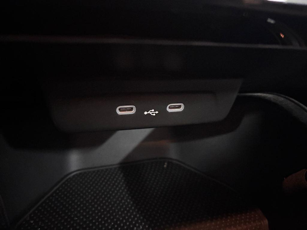 Skoda Fabia 1.0 TSI Selection 70 kW (95 CV) - 12