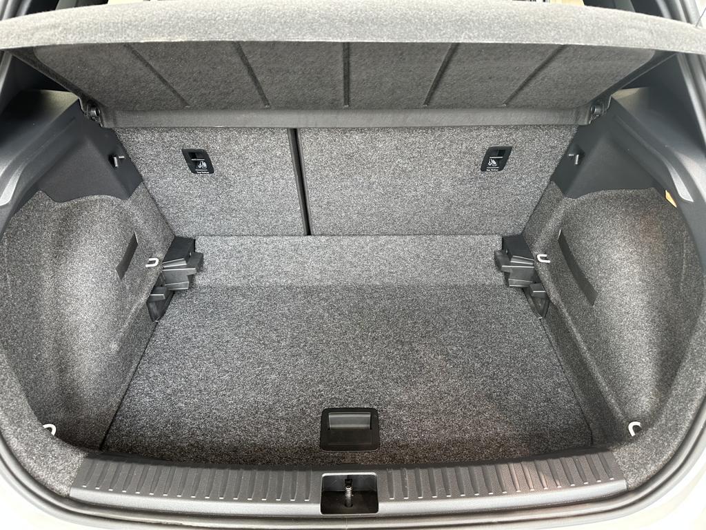 SEAT Arona 1.0 TSI S&S Xperience XM DSG 85 kW (115 CV) - 6