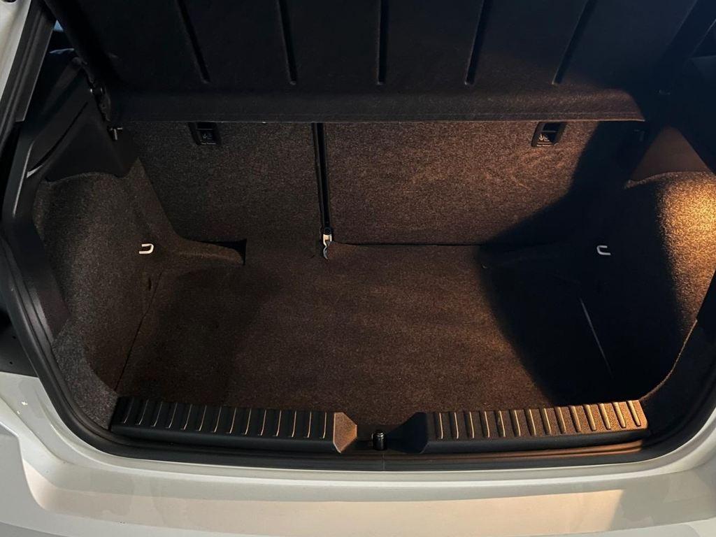 SEAT Ibiza 1.0 TSI Special Edition 85 kW (115 CV) - 6